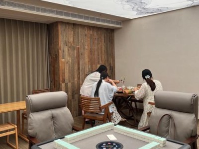 成都休闲消费高吗？本地人：茶馆18元起，麻将半天40元