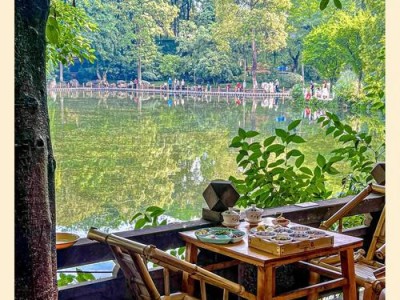 成都休闲生活指南：地道茶馆文化哪里体验？鹤鸣茶社必打卡